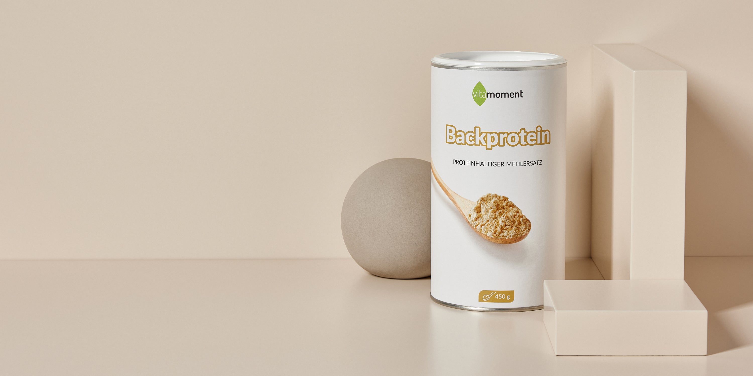 Alternativen zu Weizenmehl: Eine Dose VitaMoment Backprotein